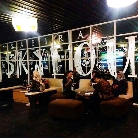 Hotel Safira Magelang Eksteriør bilde