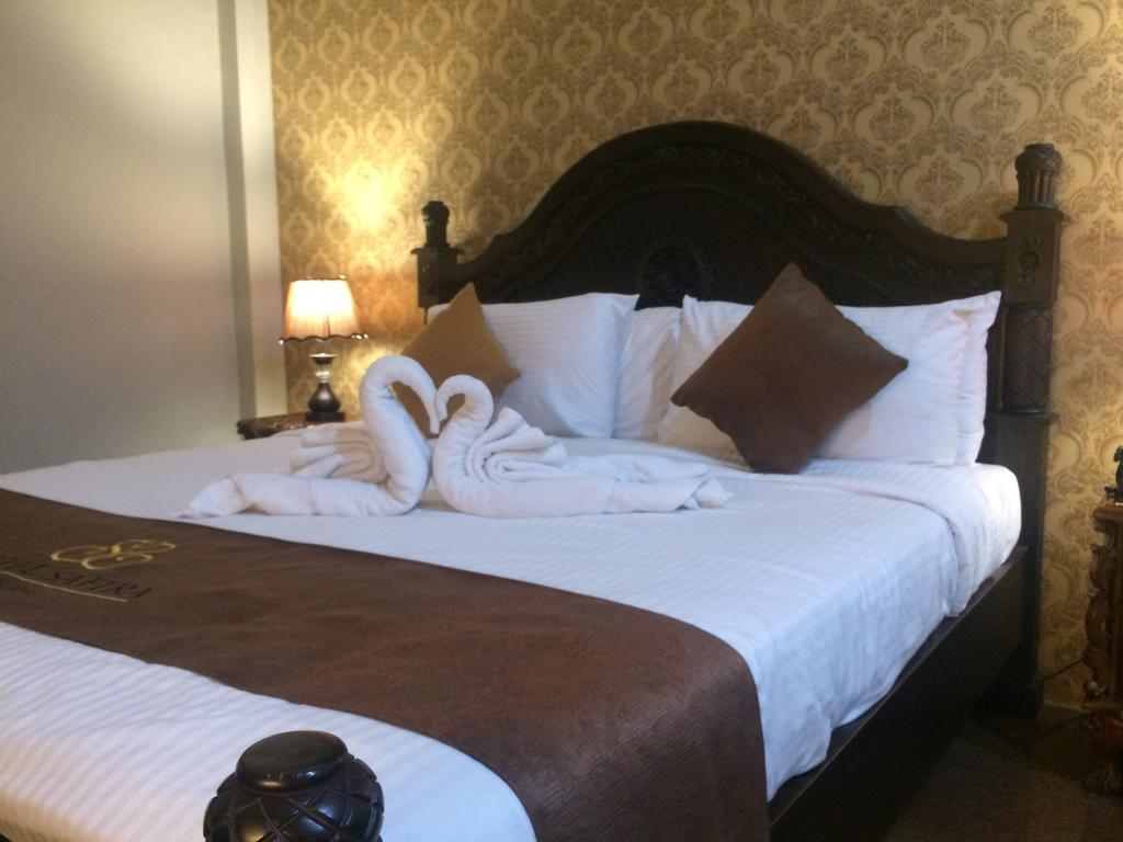 Hotel Safira Magelang Eksteriør bilde