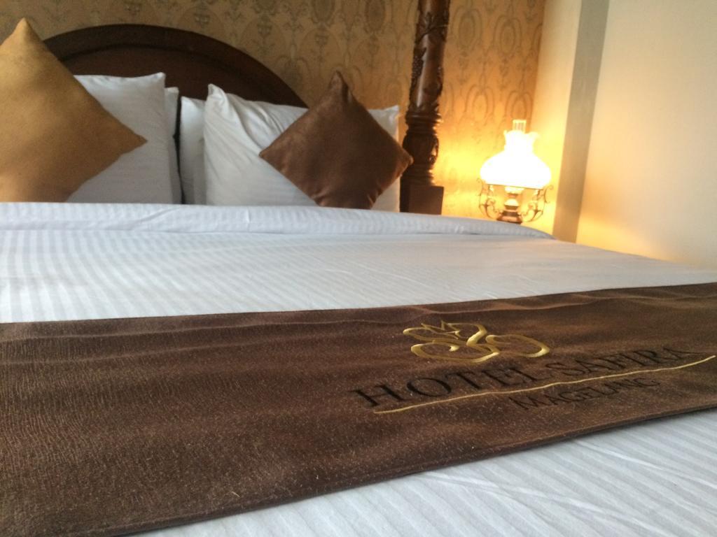 Hotel Safira Magelang Eksteriør bilde