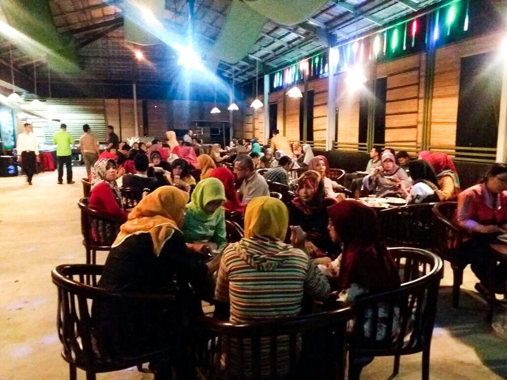 Hotel Safira Magelang Eksteriør bilde