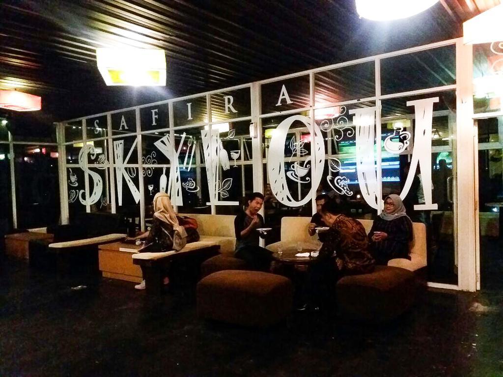 Hotel Safira Magelang Eksteriør bilde