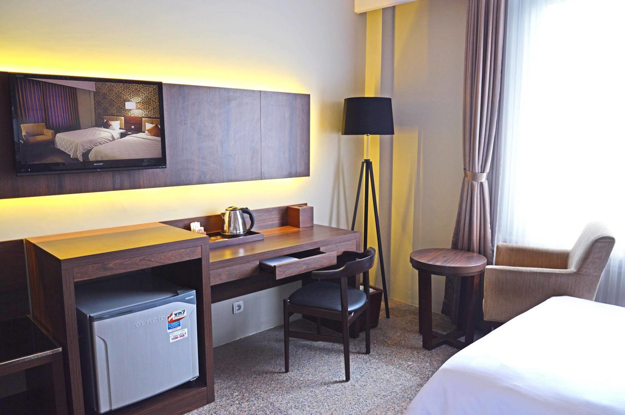 Hotel Safira Magelang Eksteriør bilde