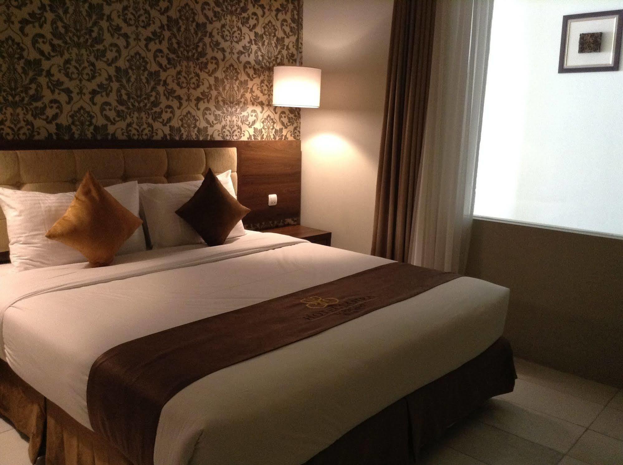 Hotel Safira Magelang Eksteriør bilde
