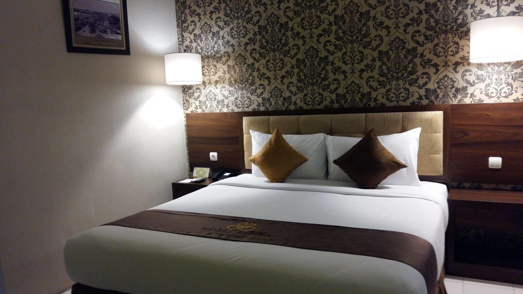 Hotel Safira Magelang Eksteriør bilde